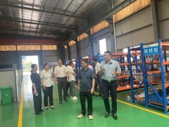 蘆溪水務(wù)總經(jīng)理劉慈華，易總監(jiān)等蒞臨我司參觀交流并指導工作
